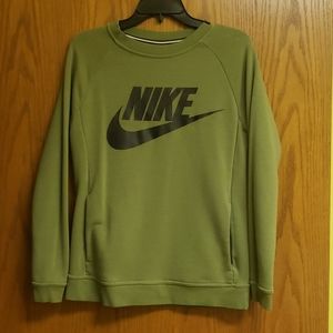 Nike crewneck sweatshirt